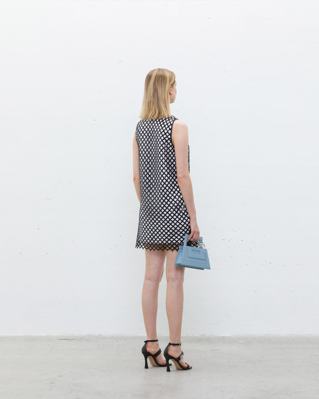 Dress with sequin plot